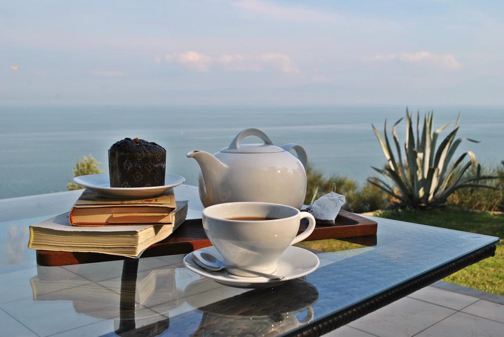 Angelbay Bungalows أغيا ترياس الغرفة الصورة